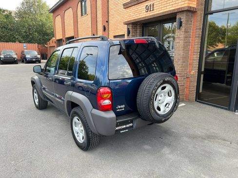 Used 2002 Jeep Liberty Sport AWD/4WD image 5