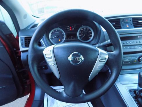 Used 2013 Nissan Sentra SR image 20