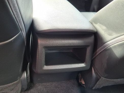 Used 2024 Toyota Camry SE FWD image 16