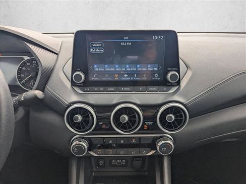 Used 2024 Nissan Sentra SV image 11