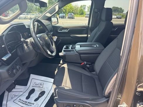 Used 2023 Chevrolet Silverado 1500 LT image 33