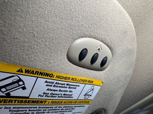 Used 2010 Ford Expedition Eddie Bauer image 35