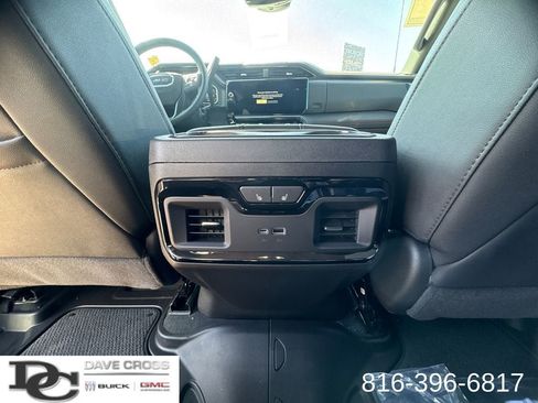 New 2026 GMC Sierra 2500 AT4 w/ AT4 Premium Plus Package AWD/4WD image 12