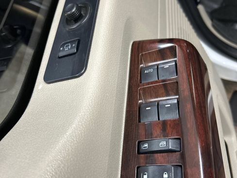 Used 2008 Ford F350 Lariat AWD/4WD image 9