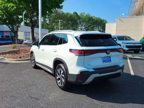Certified 2025 Volkswagen Tiguan S FWD image 3