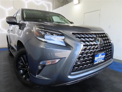 Used 2022 Lexus GX 460 Premium w/ Premium Plus Package image 2