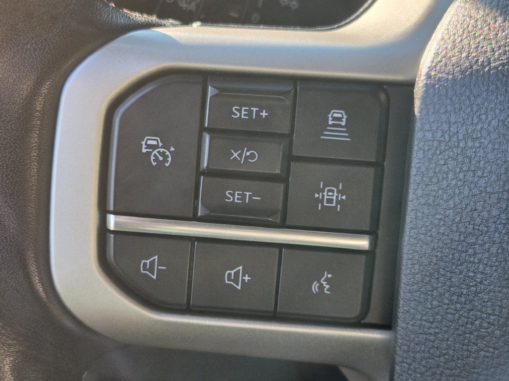 Used 2022 Ford Expedition Max Limited AWD/4WD image 23