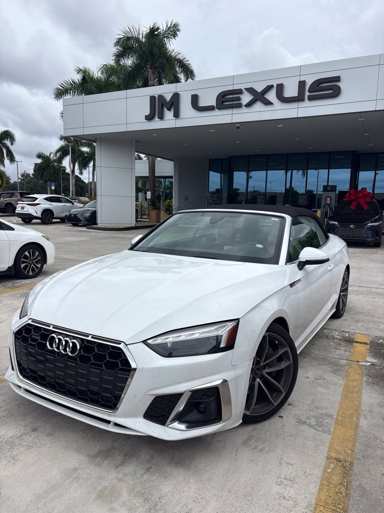 Used 2023 Audi A5 2.0T Premium Plus w/ Premium Plus AWD/4WD image 4