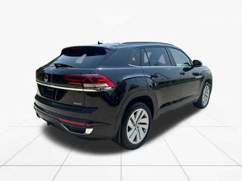 Used 2022 Volkswagen Atlas Cross Sport SE AWD/4WD image 8