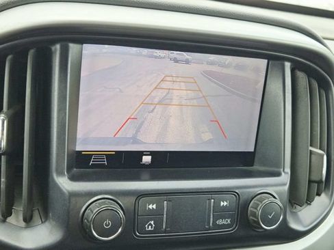 Used 2020 Chevrolet Colorado LT AWD/4WD image 24