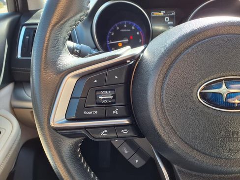 Used 2018 Subaru Outback 2.5i Premium image 16