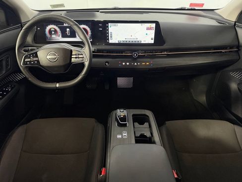 Used 2023 Nissan Ariya AWD image 14