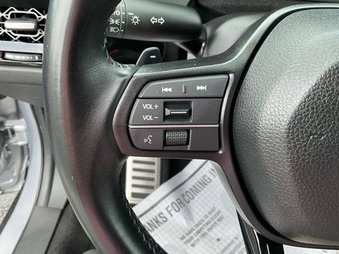 Used 2025 Honda Accord Sport image 28