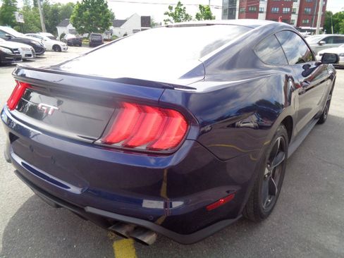 Used 2018 Ford Mustang GT RWD image 16