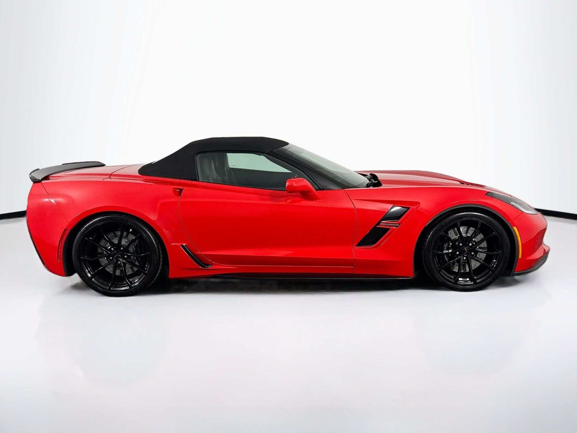 Used 2017 Chevrolet Corvette Grand Sport w/ Battery Protection Package RWD image 16