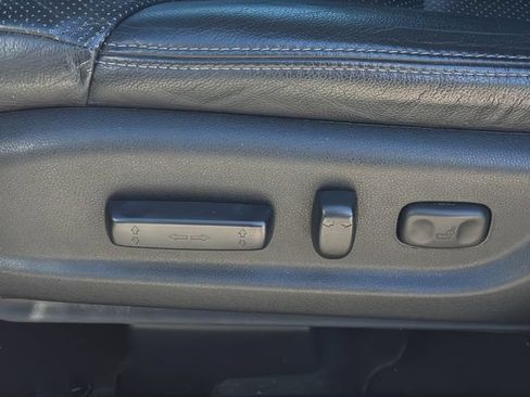 Used 2016 Honda CR-V EX-L image 14
