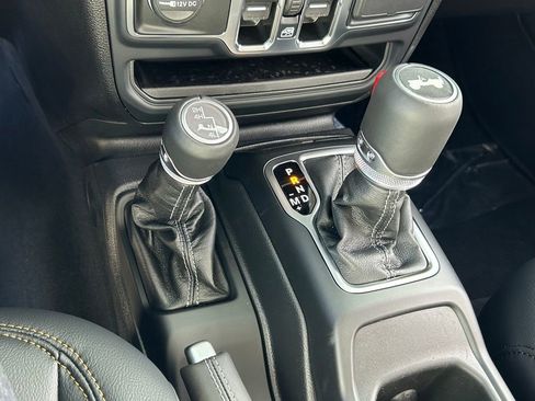 New 2024 Jeep Wrangler Sahara w/ Technology Group image 15