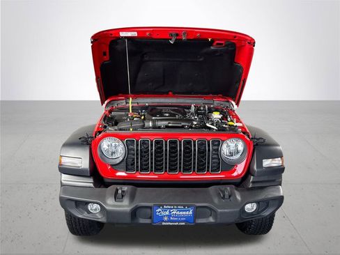 Certified 2024 Jeep Wrangler Sport S image 22