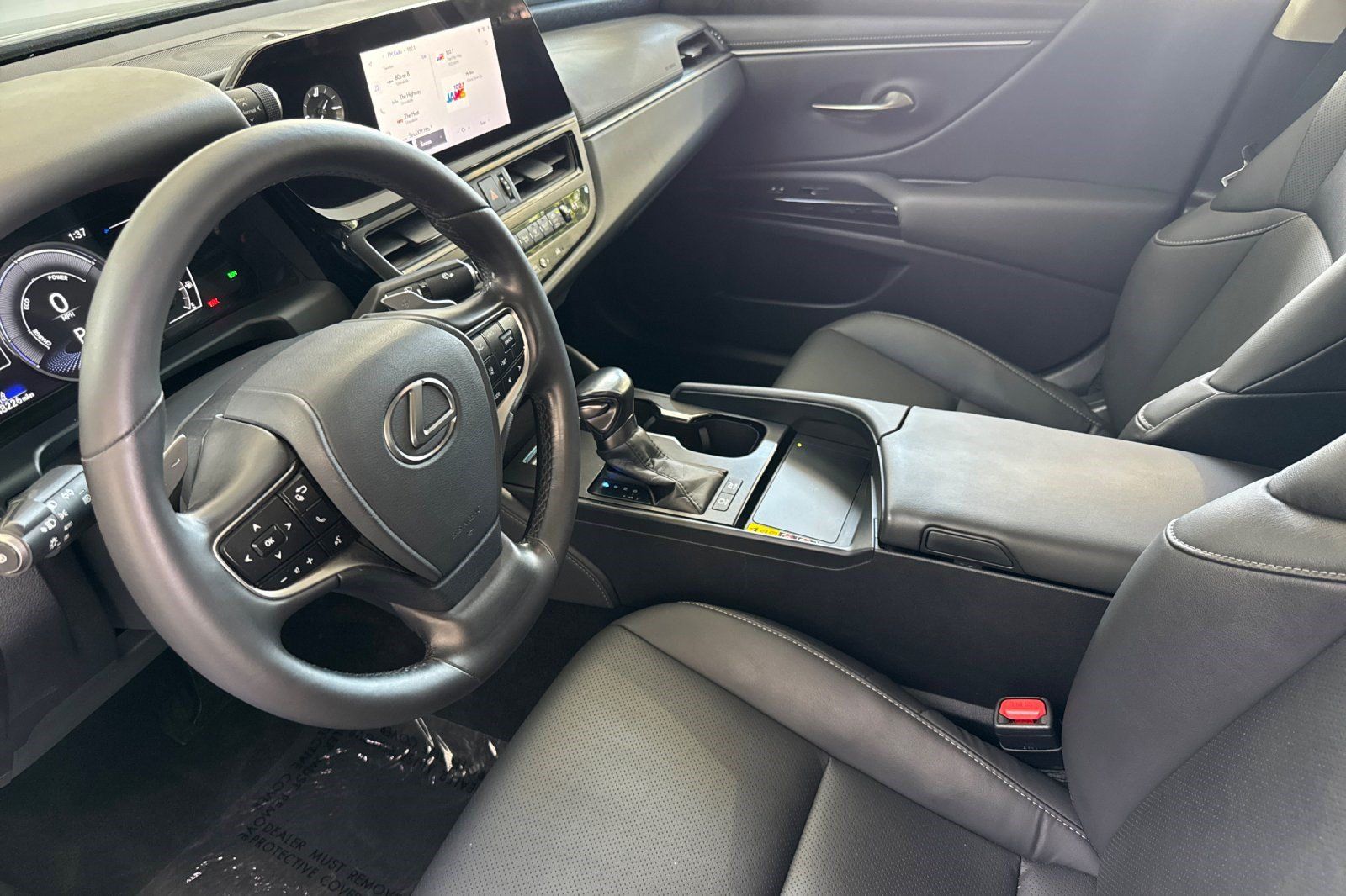 Certified 2025 Lexus ES 300h w/ Premium Package FWD image 11
