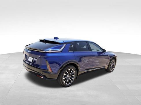 New 2026 Cadillac Lyriq Sport image 4