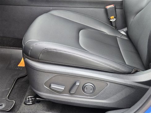 New 2026 Kia Sportage EX image 17