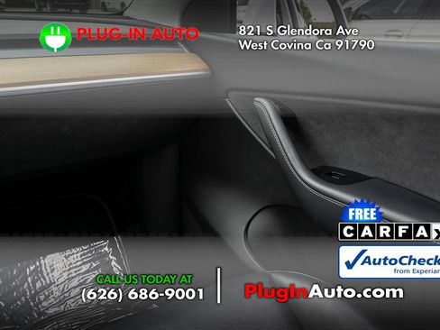 Used 2020 Tesla Model Y Long Range image 18