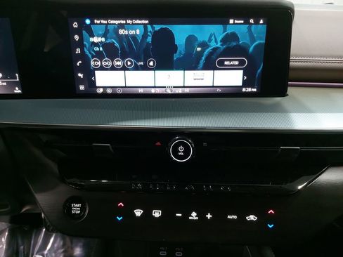 New 2026 Nissan Murano Platinum image 21