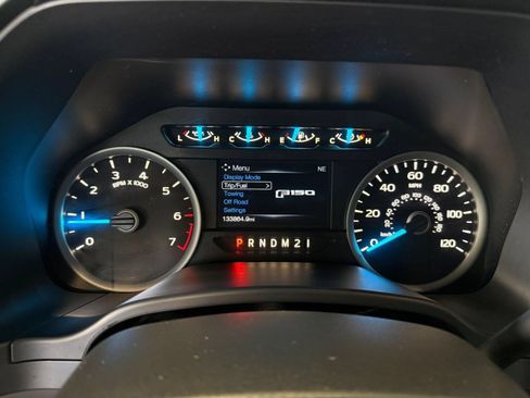 Used 2017 Ford F150 XLT w/ Equipment Group 302A Luxury RWD image 21