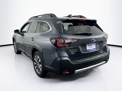 Used 2023 Subaru Outback Limited image 7