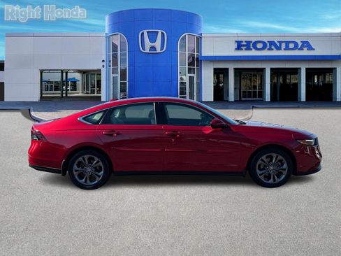 Used 2023 Honda Accord EX image 7