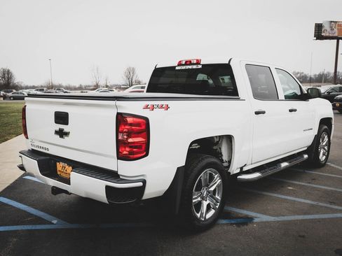 Used 2018 Chevrolet Silverado 1500 Custom w/ Custom Value Package image 28