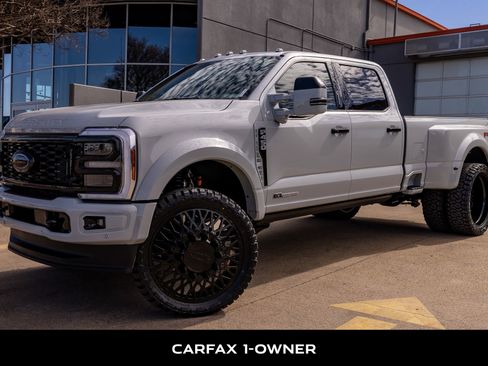 Used 2026 Ford F450 Platinum w/ Platinum Plus Package image 5