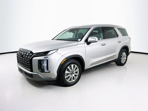 Used 2025 Hyundai Palisade SEL image 3