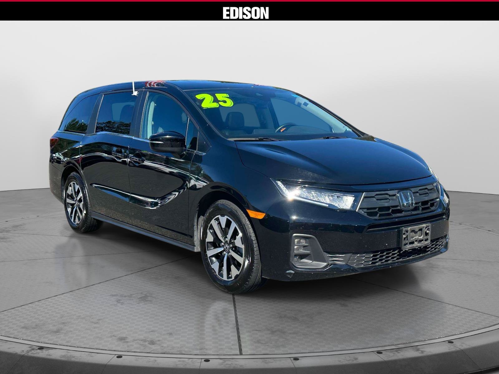 Used 2025 Honda Odyssey EX-L image 2