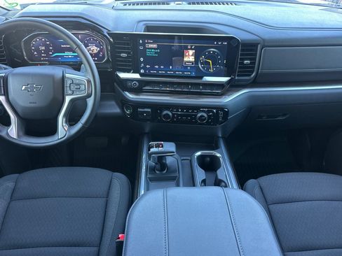 Used 2026 Chevrolet Silverado 1500 LT Trail Boss w/ Protection Package AWD/4WD image 15