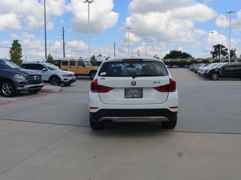 Used 2013 BMW X1 xDrive35i image 4