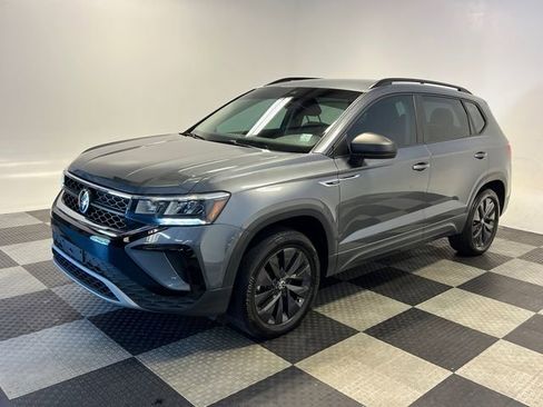 Used 2022 Volkswagen Taos S AWD/4WD image 3