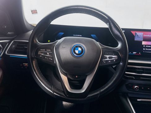 Used 2023 BMW i4 eDrive35 w/ Premium Package RWD image 18