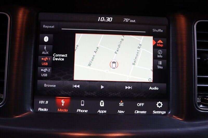 Used 2018 Dodge Charger R/T Scat Pack w/ Beats Audio Group RWD image 10