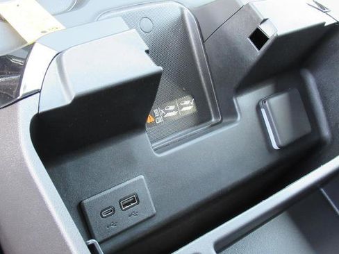 New 2025 Chevrolet Silverado 1500 ZR2 w/ Technology Package image 28