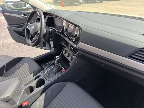 Used 2024 Volkswagen Jetta S FWD image 27
