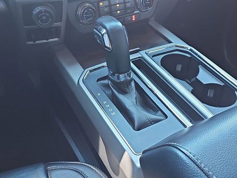 Used 2020 Ford F150 Lariat w/ Equipment Group 502A Luxury image 17