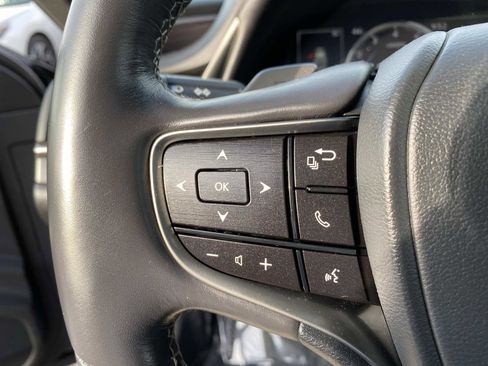 Used 2020 Lexus ES 350 w/ Luxury Package image 19