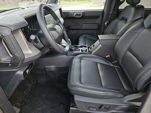 New 2025 Ford Bronco Outer Banks image 25