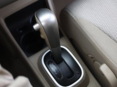 Used 2009 Nissan Versa 1.8 S w/ Convenience Pkg FWD image 33