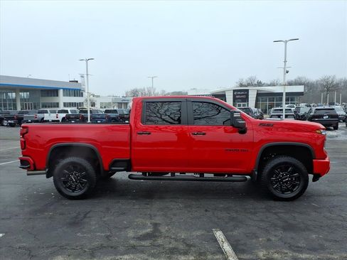 Certified 2024 Chevrolet Silverado 2500 LT w/ Z71 Sport Edition image 8