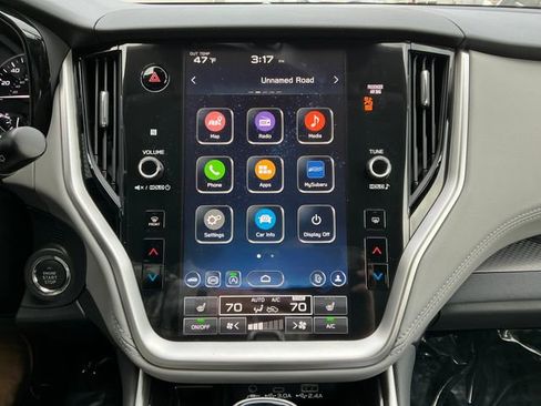 Used 2025 Subaru Outback Premium w/ Popular Package #1A image 6