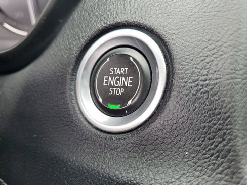 Used 2023 Cadillac XT4 Luxury image 27