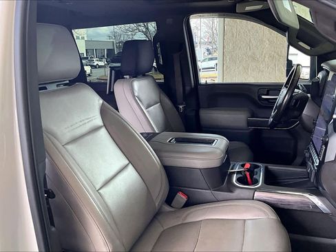 Used 2020 Chevrolet Silverado 2500 LTZ w/ Technology Package image 9