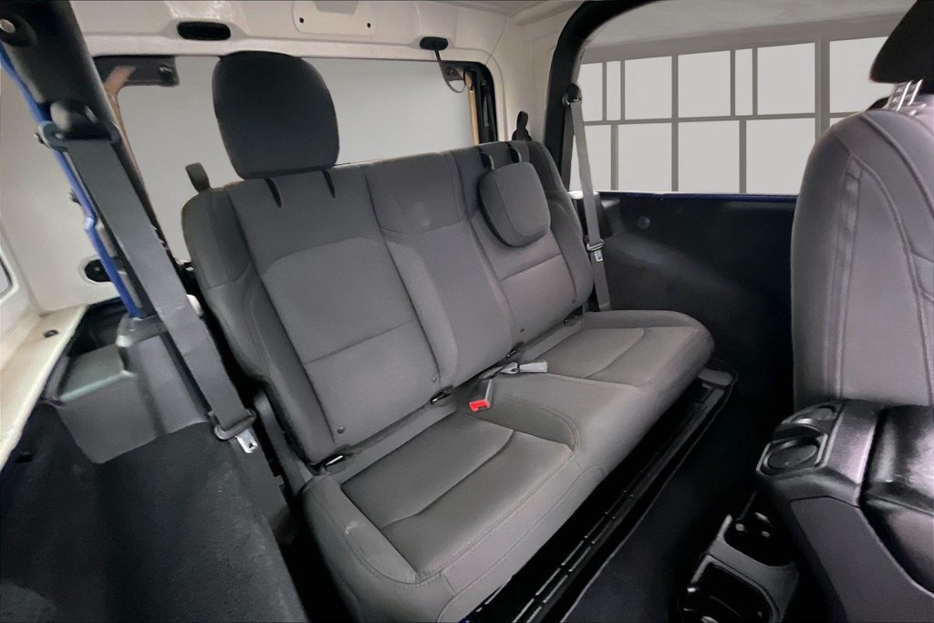 Used 2020 Jeep Wrangler Sport AWD/4WD image 23